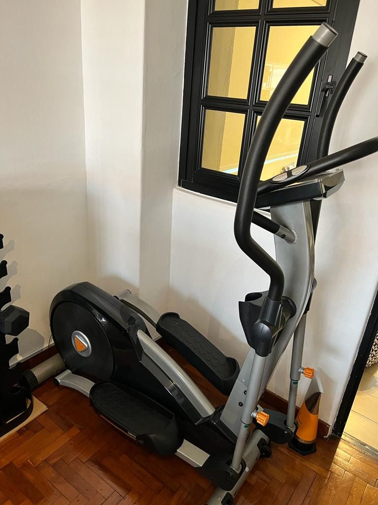 SPORTOP E7000P ELLIPTICAL TRAINER PRICE REDUCED