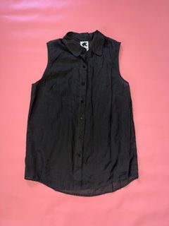Subtitled Sleeveless Button Up Blouse Black Size 8