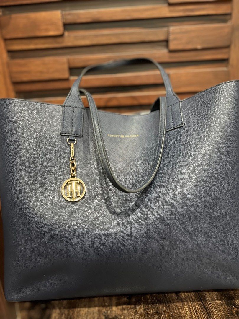 Tommy Reversible Tote Bag Women s Fashion Bags Wallets Tote