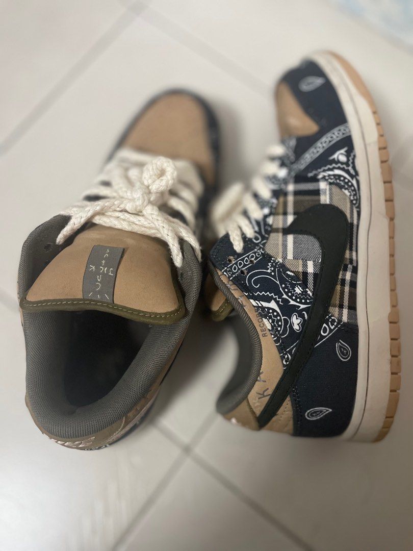 travis scott air dunks