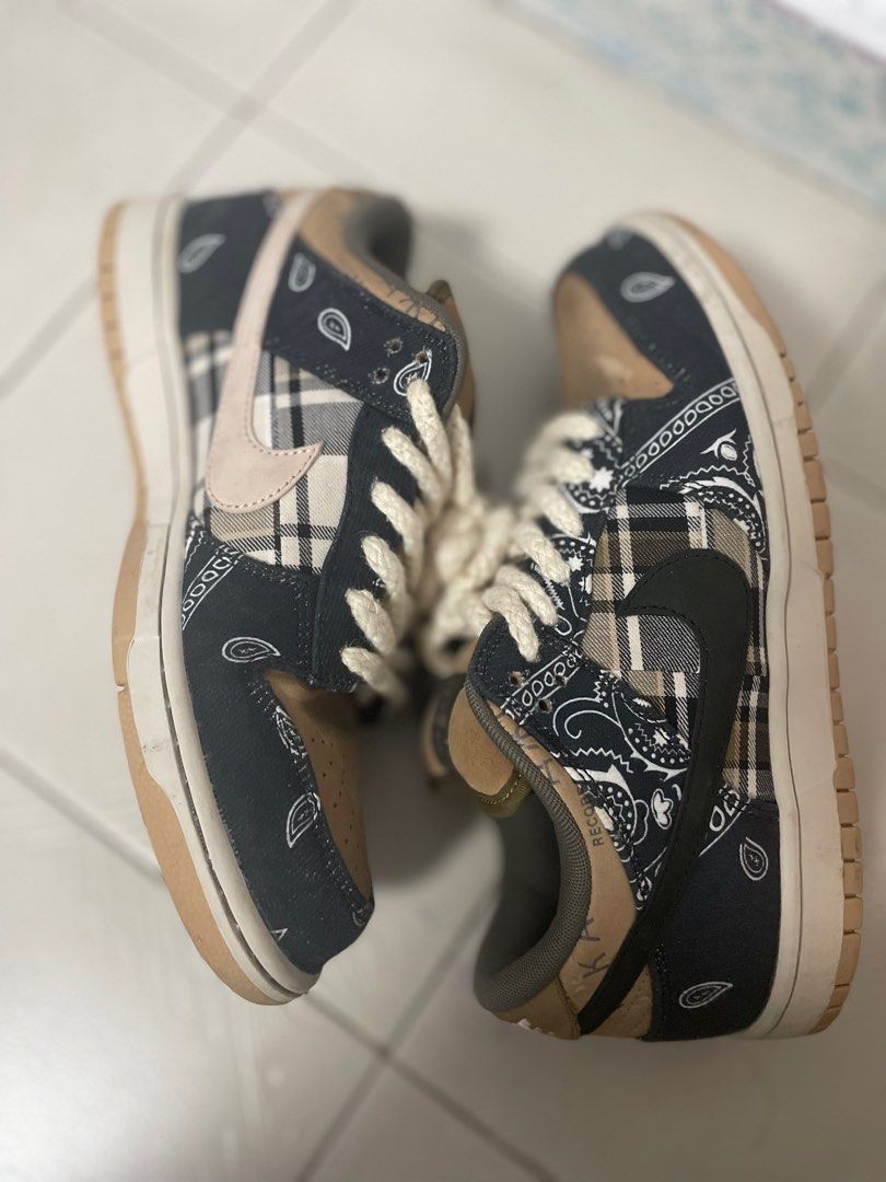 travis scott undefeated dunks