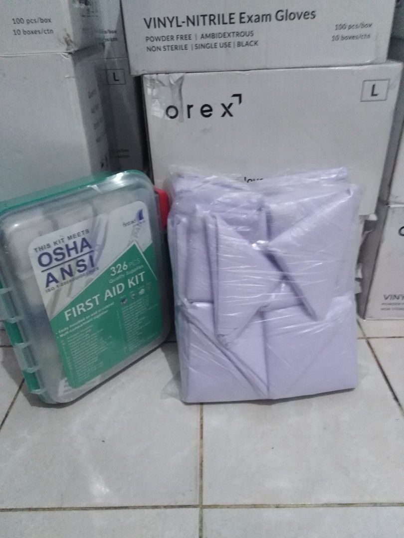 Triangular Bandage (Category: Other Assistive Aids) located in Quezon City. Submitted by velascoani41246 (Listing ID 1227262825, Image 3). Description: Brand new po triangular bandage Loc Banawe Qc near orthopedic Same day deliver Viber 09483550679.