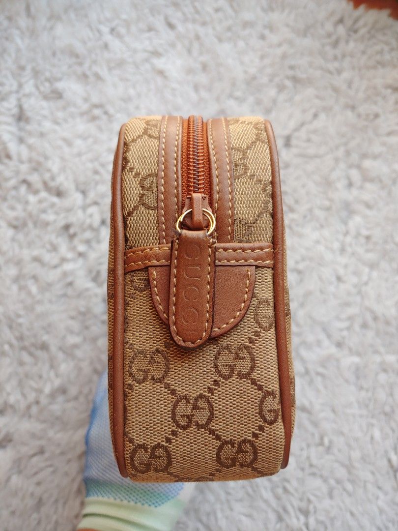 Gucci wash bag new arrivals sale