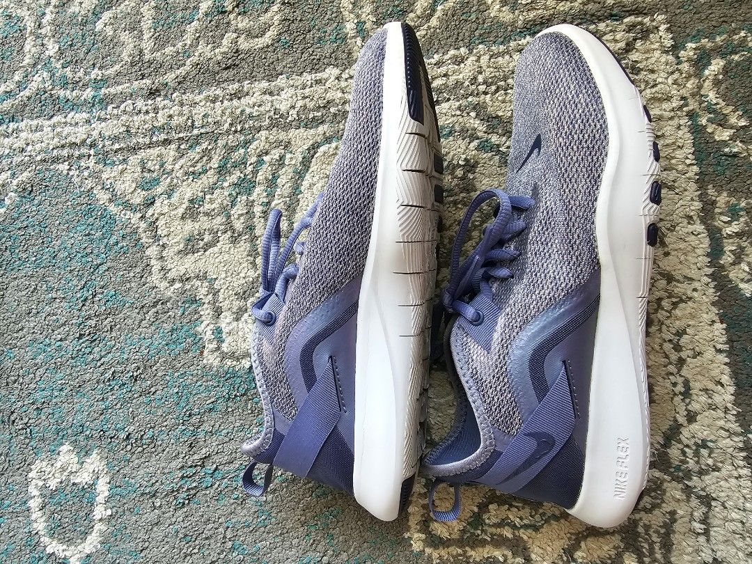 Women s Nike Flex TR Trainer 9 Shoes Size US 7.5 Women s Fashion