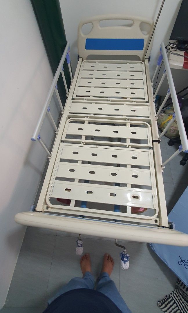 2nd Hand Hospital Bed Frame only, Health & Nutrition, Braces, Support