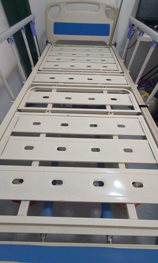 2nd Hand Hospital Bed Frame only, Health & Nutrition, Braces, Support