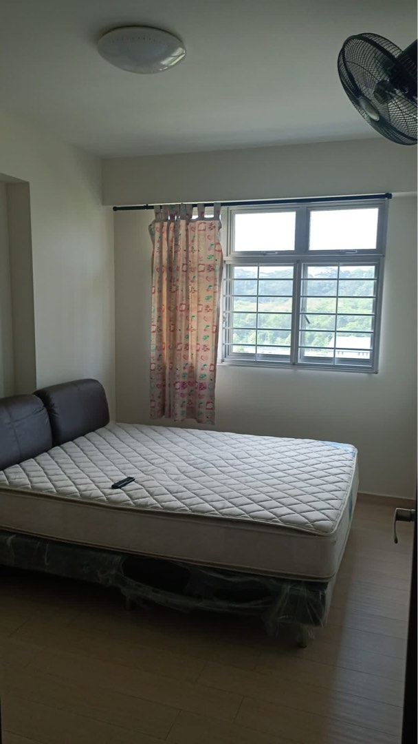 (Category: ) located in . Submitted by phyprop (Listing ID 1227586071, Image 1). Description: .