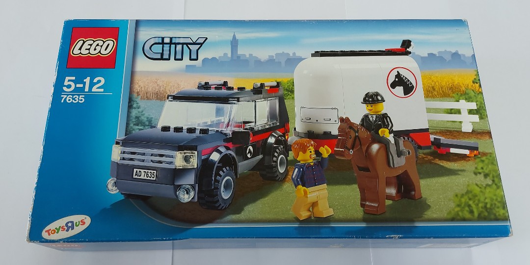 全新未開盒Lego 7635 4WD Horse Trailer City 城市系列(2009年出產), 兒童＆孕婦用品, 嬰兒玩具- Carousell