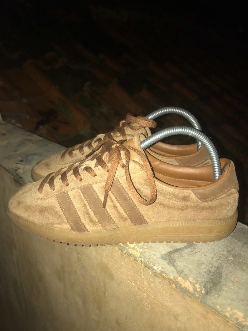 Adidas bermuda top cargo brown