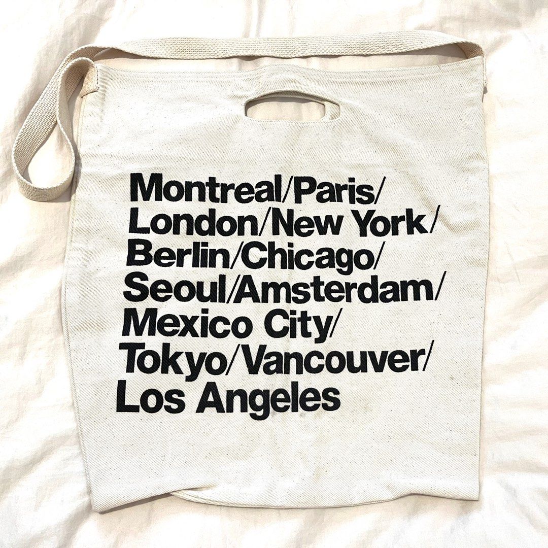 Cities print denim online oversized tote