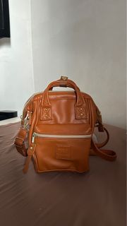 Anello Sling bag