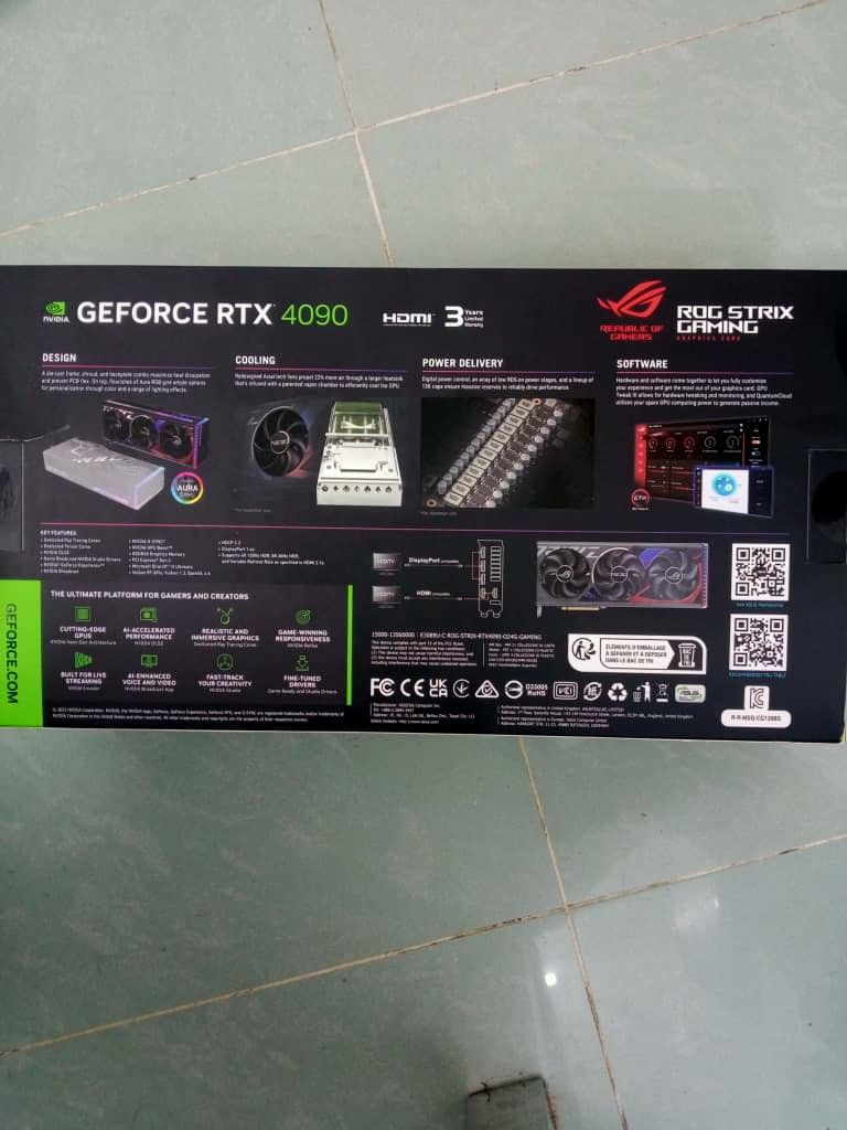 Asus rog strip GeForce rtx 4090 24gb hddr6x oc, 電腦＆科技, 電腦周邊及配件, 電腦周邊產品 ...