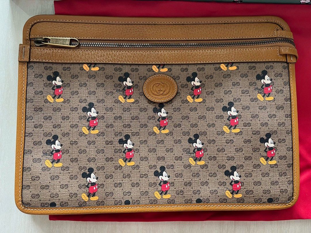 Authentic Gucci X Disney Mickey clutch Luxury Bags Wallets on