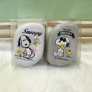 [Authentic] Snoopy Compact Detangler Brush