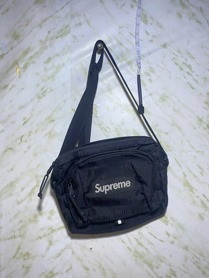 Supreme shoulder bag ss19 on body online