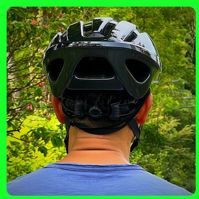 Helmet for brompton clearance