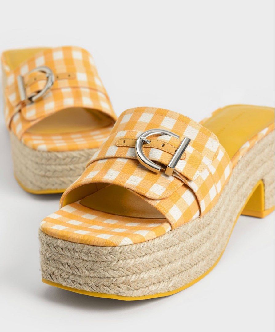 Gingham cheap platform sandals