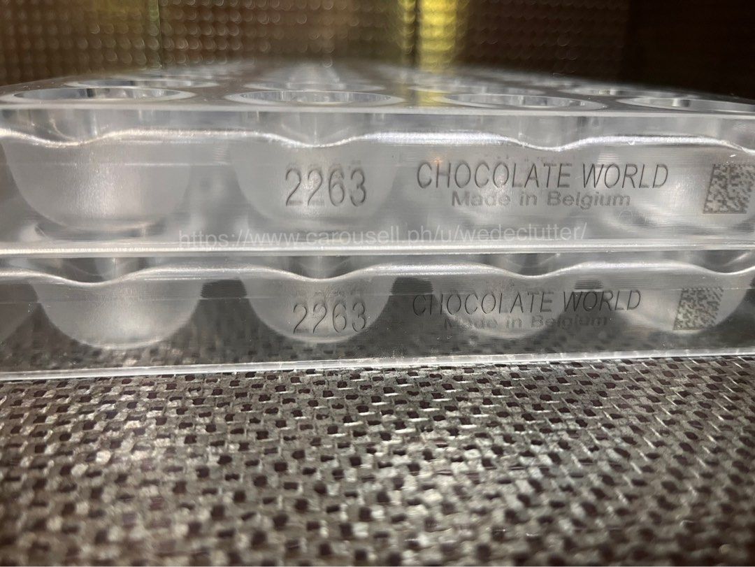 Chocolate World Mould CW2263 (Category: Bakeware) located in Quezon City. Submitted by wedeclutter (Listing ID 1227422924, Image 2). Description: Brand: Chocolate World 1,200 each Sold per piece No rush shipping Sf c/o buyer.