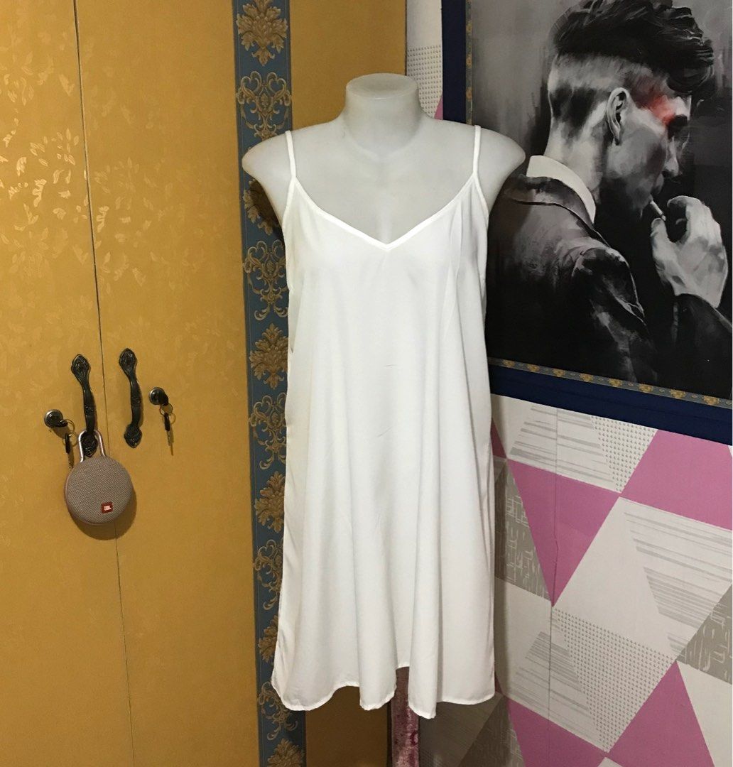 Comfy And Sexy White Nightwear (Category: Undergarments & Loungewear) located in Pasig City. Submitted by realityhits (Listing ID 1227554256, Image 1). Description: ‼️PAKIBASA HANGGANG BABA‼️ All items are washed and disinfected already. If may flaw/s po, photo/s will be posted after the label. Pag walang pic after ng label, means walang visible flaw. 💕 ❌BAWAL SA MABAGAL MAGREPLY. FIRST TO PAY BASIS PO TAYO. ❌ NO VIDEO PROOF WHILE OPENING THE PA