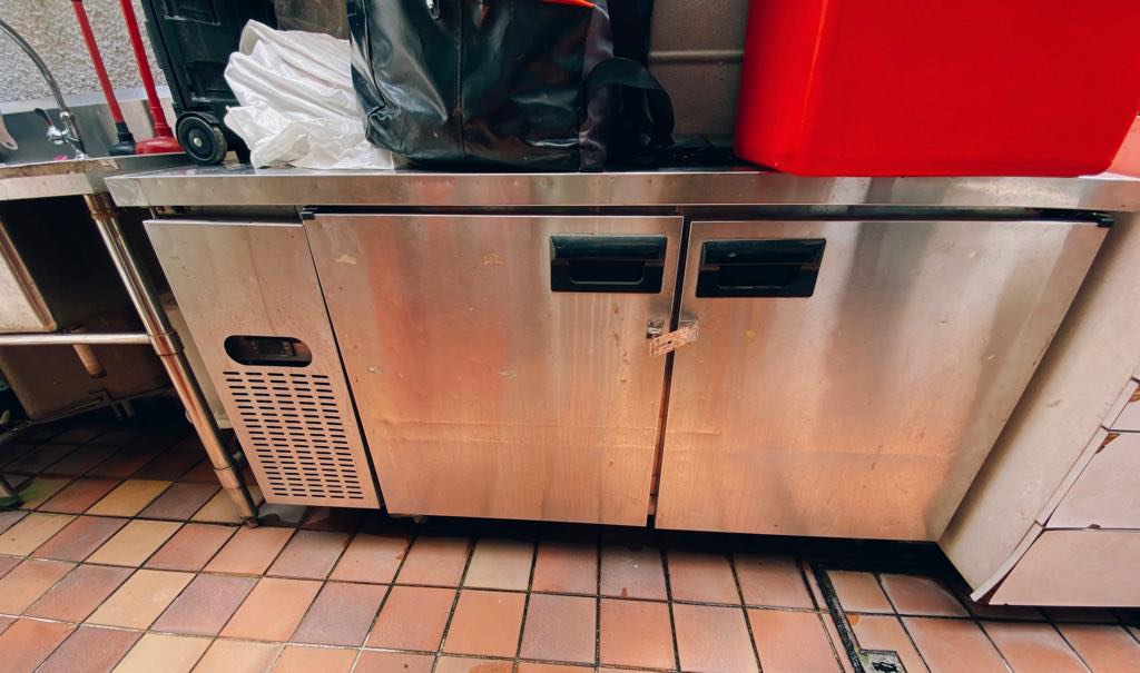 Commercial Kitchen Fridge, Cafe Equipment, Restaurant Takeover