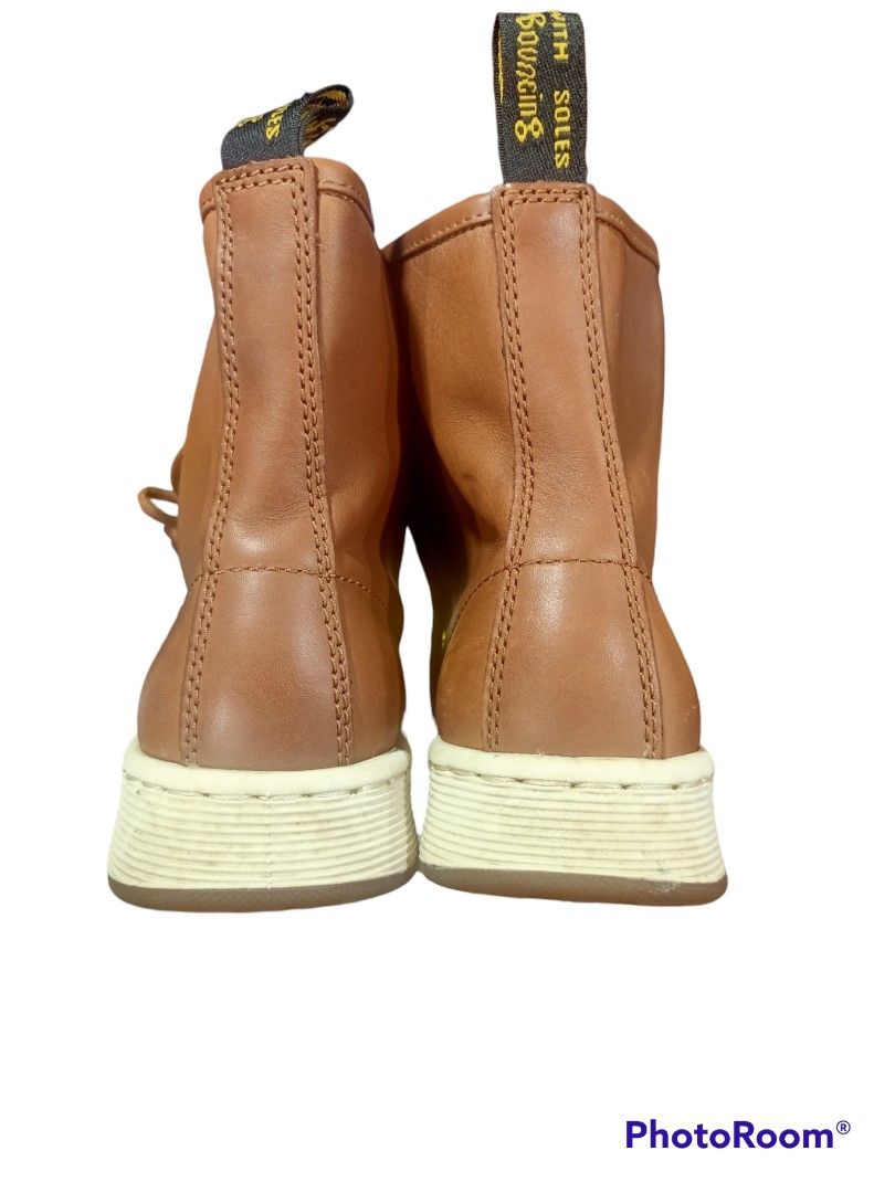 Dr martens newton outlet brown