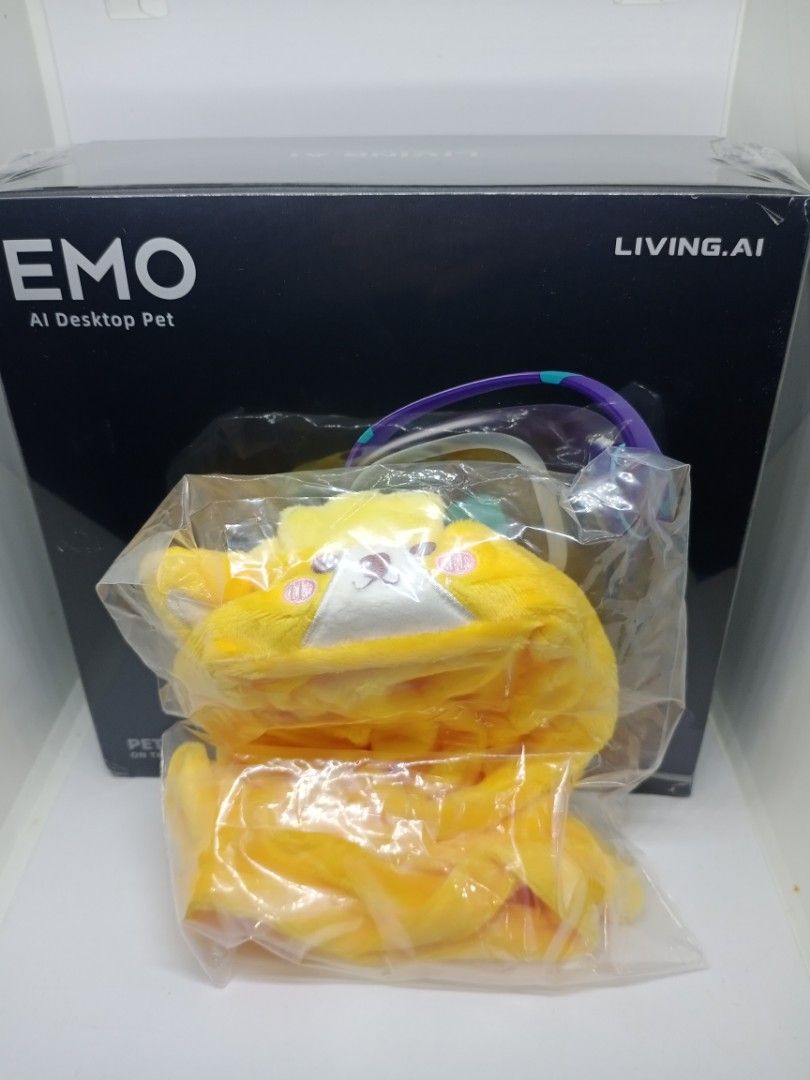 Brand New Sealed EMO Living AI Desktop Pet Robot with stickers