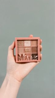 （分類：）位於 。 由 bloom.time.s 提交（商品編號 1227573637，圖片 1）。簡介： 。