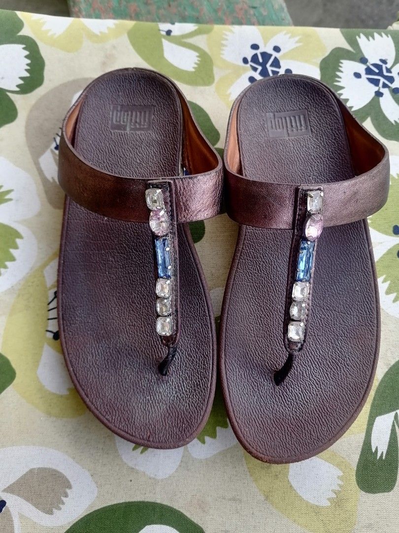 Fitflop size 5 Women s Fashion Footwear Flats Sandals on