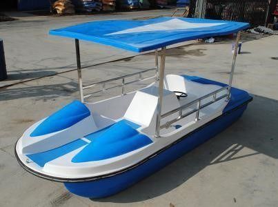 Four-seat low pedal boat/Seat: 4 people ₱137,460