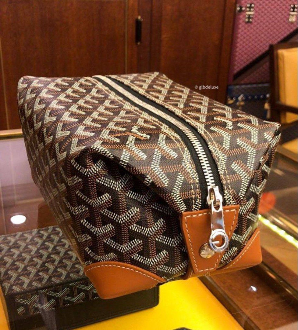 Goyard Boeing 25 Toiletry Bag, Women's Fashion, Bags & Wallets, Clutches on  Carousell