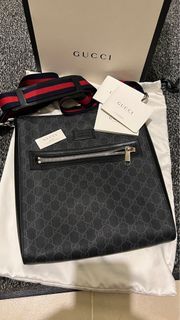 Gucci messenger crossbody bag