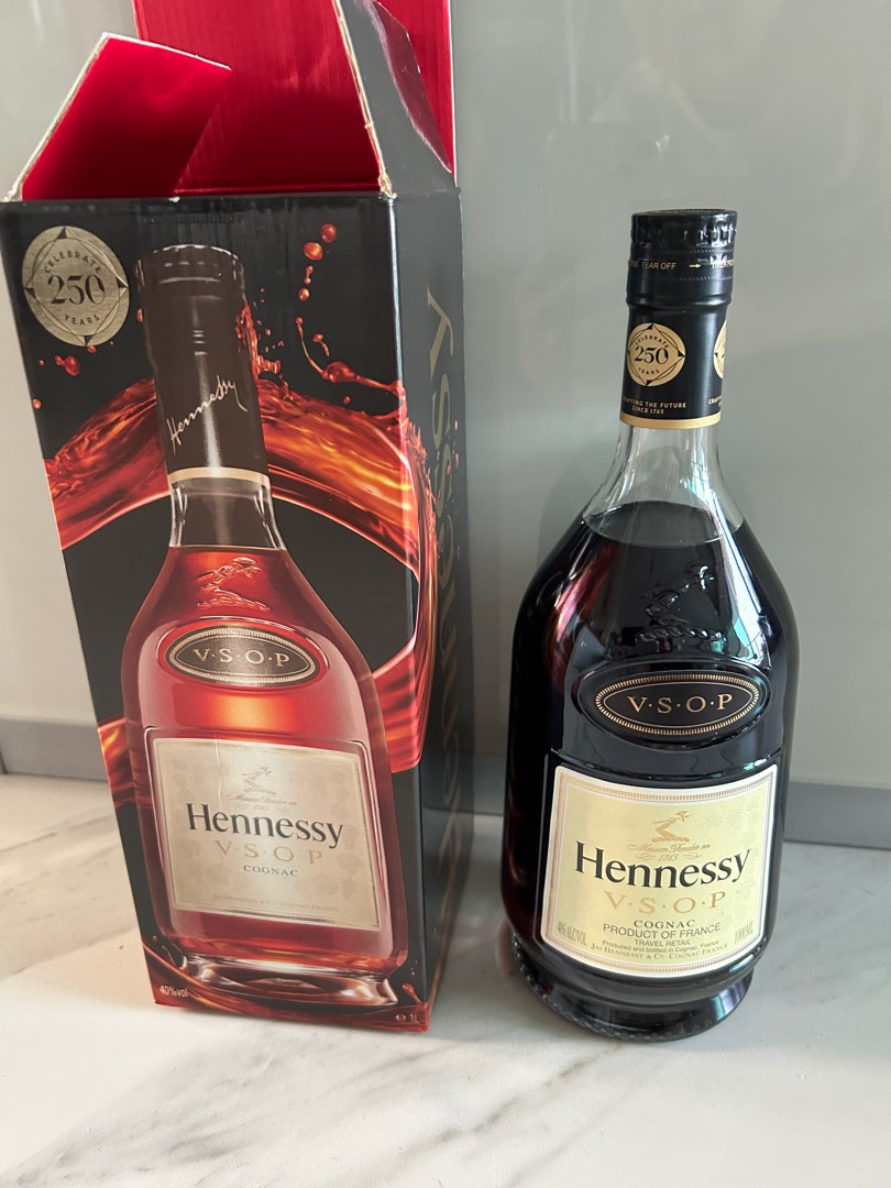 Hennessy VSOP 1000 ml, 嘢食& 嘢飲, 酒精飲料- Carousell