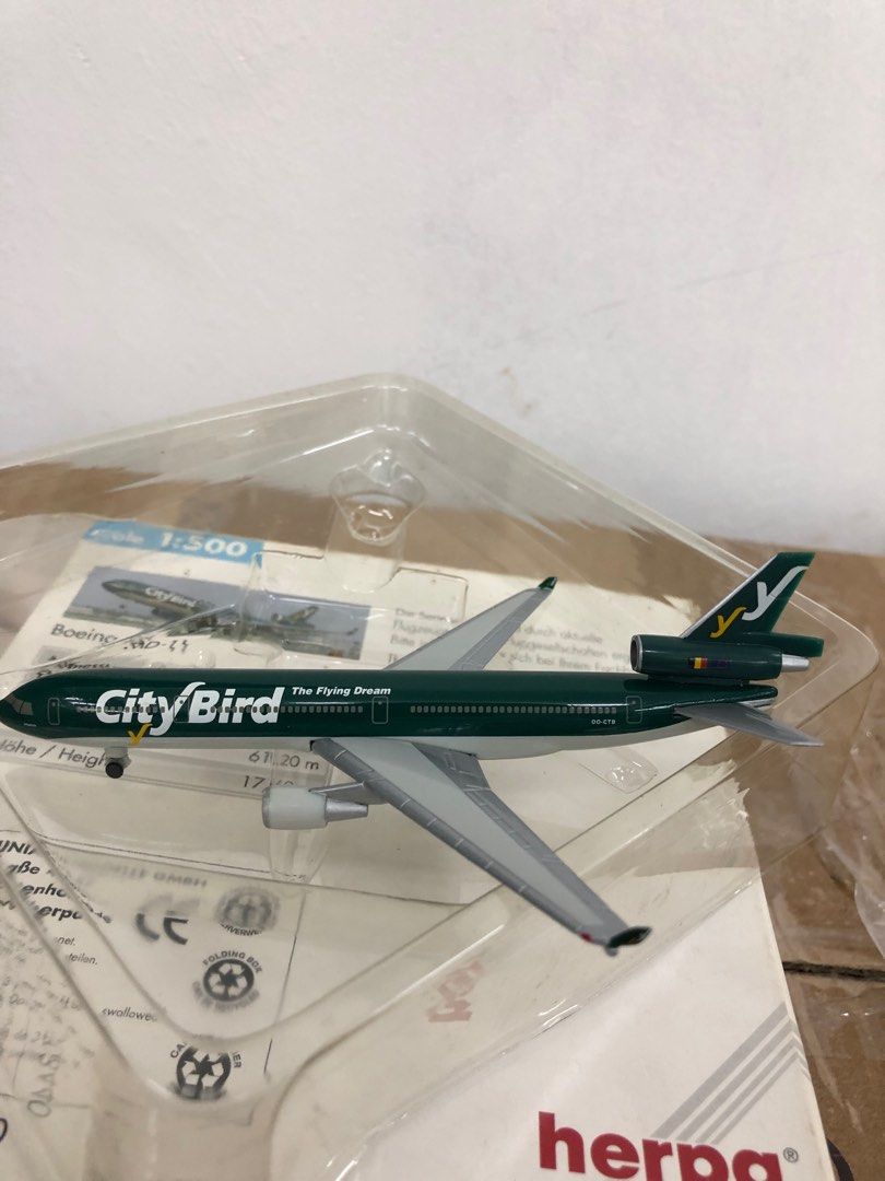 HERPA WINGS 1:500 Lufthansa Cargo Boeing MD-11 Freighter D-ALCD (503549) EUR 35,99 - DE