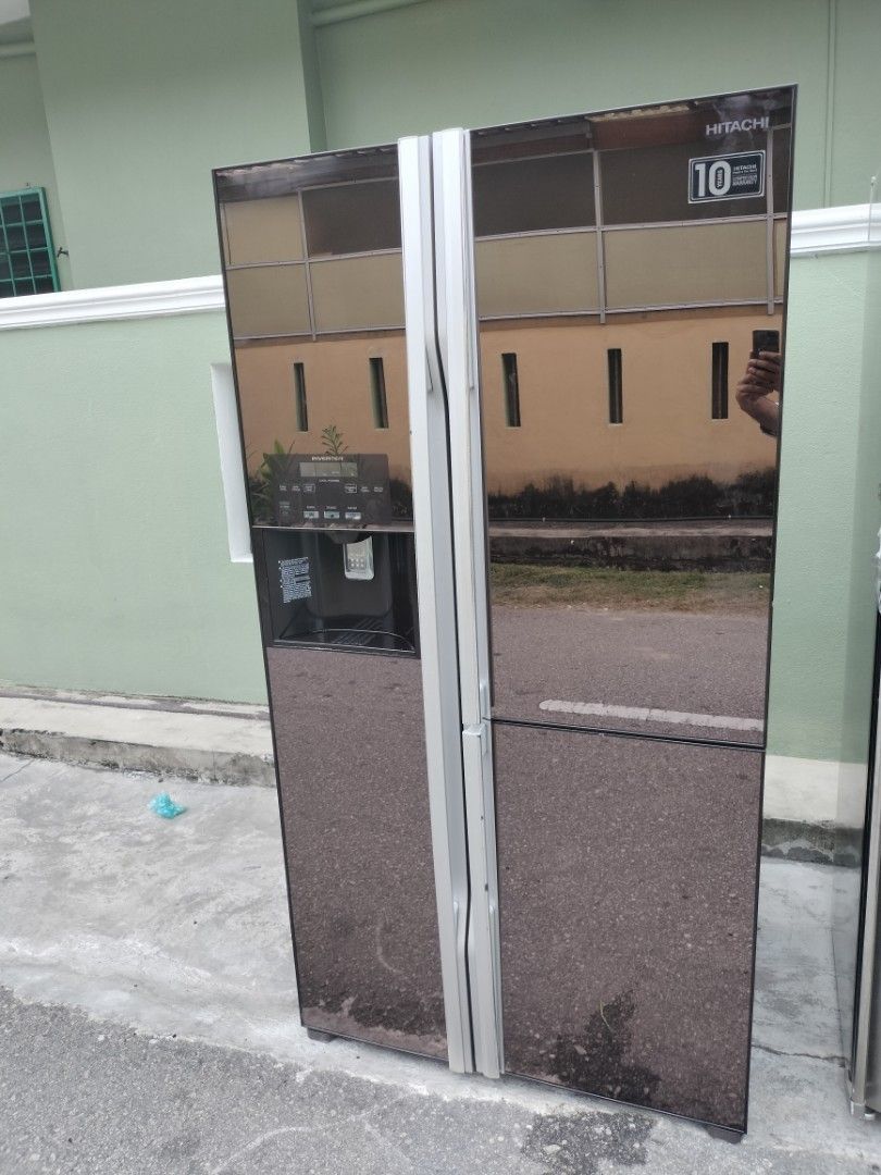 Hitachi inverter side by side refrigerator with auto ice maker, TV & Home Appliances, Kitchen