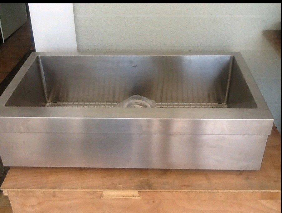 Kindred Stainless Steel Apron Sink on Carousell
