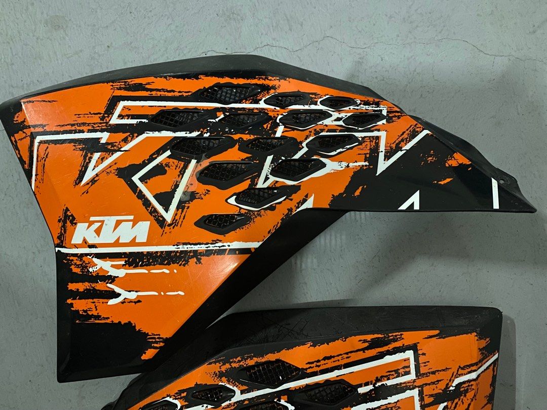 KTM Radiator Shroud, Motorcycles, Motorcycle Accessories on Carousell