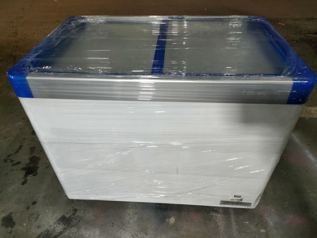 LIEBHERR Glass top chest freezer/ please read the description, TV & Home Appliances, Kitchen