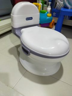 (Category: ) located in . Submitted by ha2029ur (Listing ID 1227586137, Image 1). Description: .