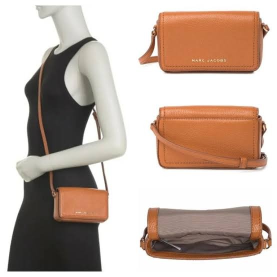 MARC JACOBS Leather Groove North South Phone Crossbody main image 1