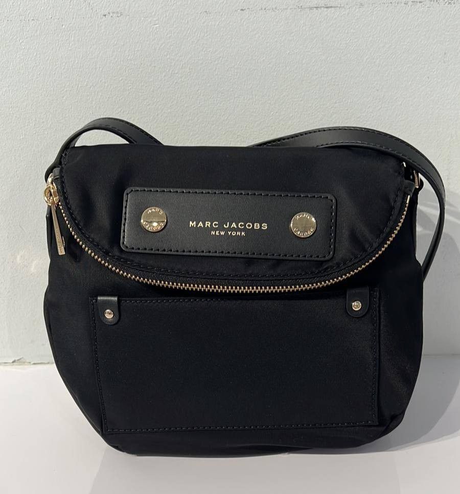 Authentic MARC BY MARC JACOBS Preppy nylon natasha mini cross body bag with  id tag., Women's Fashion, Bags & Wallets, Purses & Pouches on Carousell