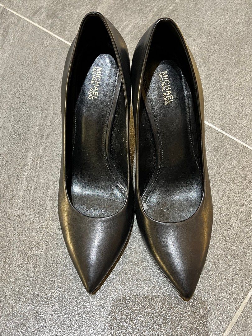 Michael kors black stilettos top