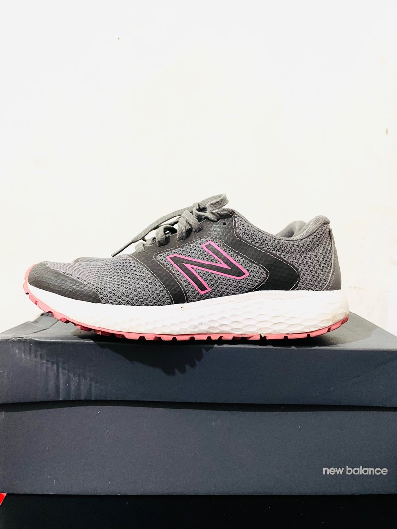 New Balance 420 Running Shoes on Carousell