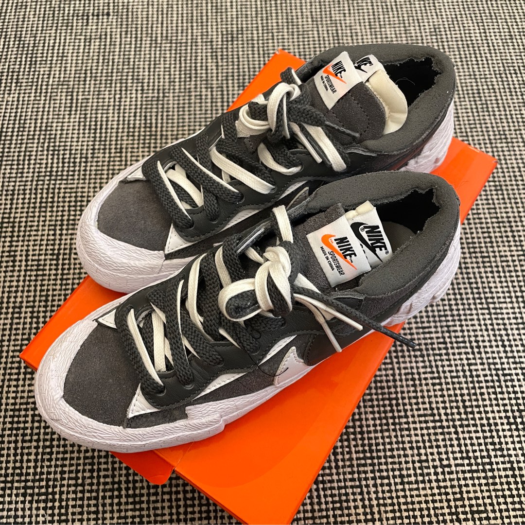 Nike Blazer Low sacai Iron Grey, 她的時尚, 鞋, 運動鞋在旋轉拍賣