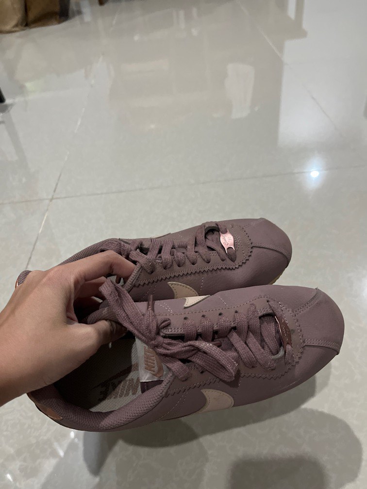 mauve cortez