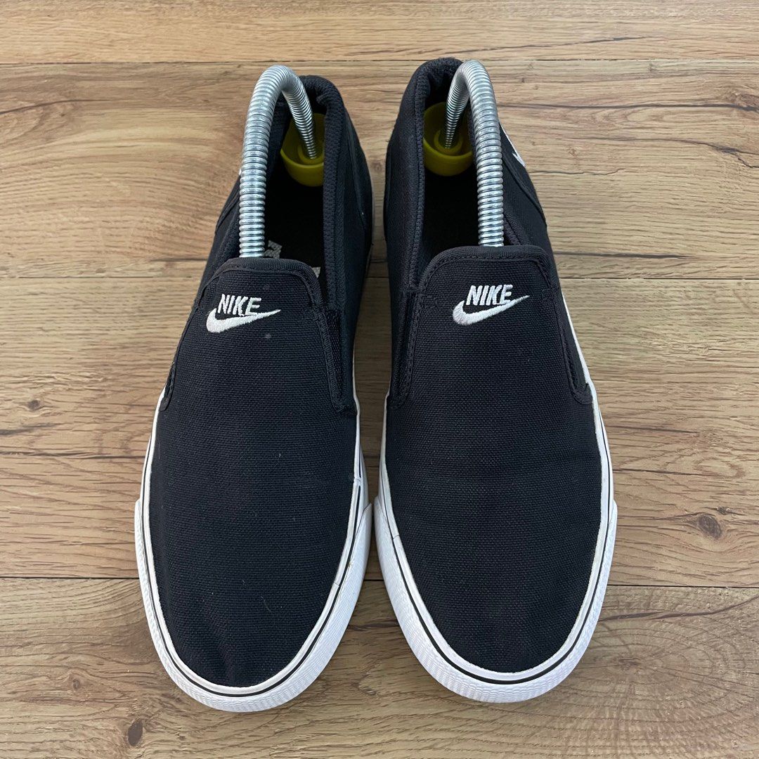 Nike toki slip sales black white 002