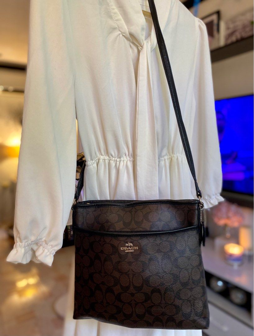 Original COACH Sling Bag Medium Size Signature File Bag F1623