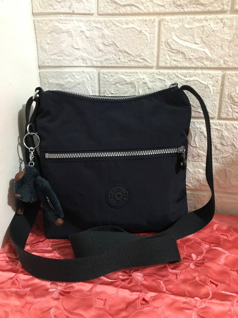 original kipling sling bag on Carousell