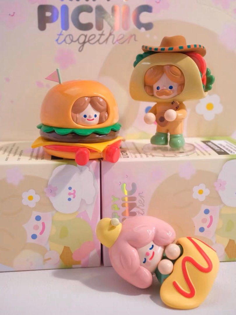 Popmart Rico Happy Picnic, Hobbies & Toys, Toys & Games on Carousell