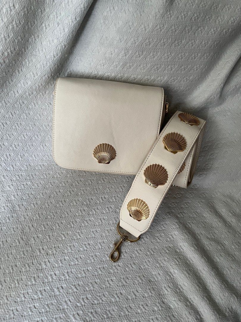 Poppy Lissiman Shell Bag Women s Fashion Bags Wallets Cross body Bags on Carousell