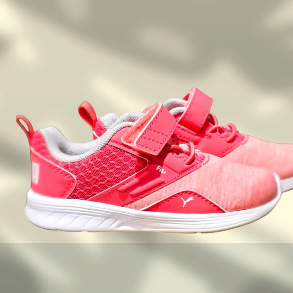 Puma sneakers for baby girl